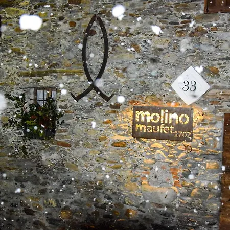 La Roggia - Heritage In Molino Maufet Watermill - Patio On The Garden