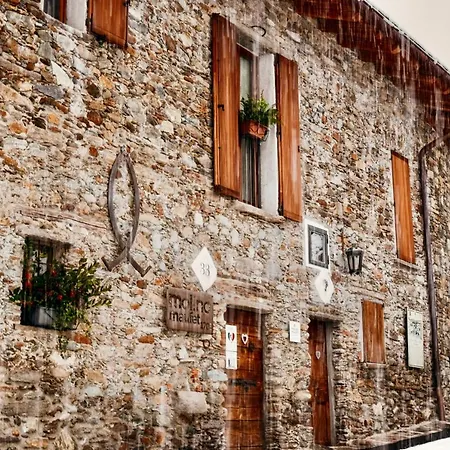 La Roggia - Heritage In Molino Maufet Watermill - Patio On The Garden Holiday home Colico
